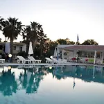 Apartamento 1-bedroom Olympia At Lambi Cos