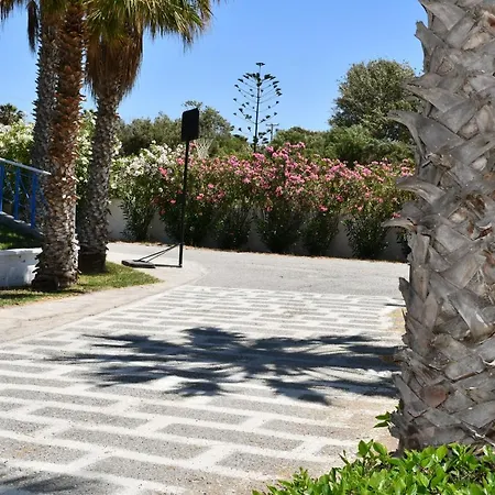 1-bedroom Olympia At Lambi Apartamento *